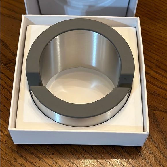 Williams Sonoma Silver Kitchen Tool Set - Picture 6 of 10